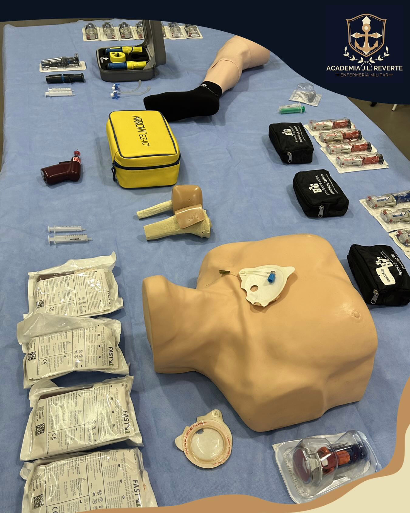 🔥 ABRIMOS PREINSCRIPCIÓN CURSO 2026 / 2027 🔥
♦️ ACADEMIA J.L. REVERTE ♦️
🪖 ENFERMERÍA MILITAR 💉
🚑🪖 ¿QUIERES SER ENFERMERO MILITAR? 🚑🪖
DESARROLLA TU PROFESIÓN EN UN AMBIENTE DIFERENTE 💉🩺
SERVICIO, VOCACIÓN Y EXCELENCIA OPERATIVA 🇪🇸
📌 Reserva tu matrícula con antelación
👥 Plazas limitadas – Grupos reducidos
🎯 Preparación específica para OPOSICIONES DE ENFERMERÍA MILITAR
🌐 www.enfermeriamilitarreverte.es
☎️ +34 690 70 64 46
📩 enfermeriamilitar.reverte@gmail.com